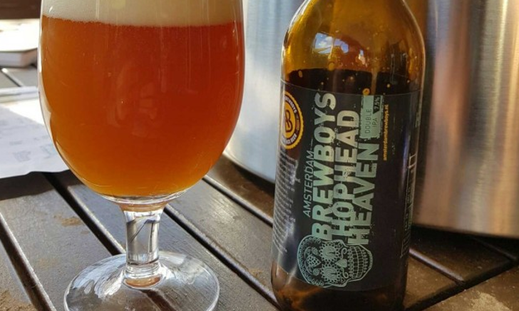 Hophead Heaven Amsterdam Brewboys Glas gevuld met Hophead Heaven.